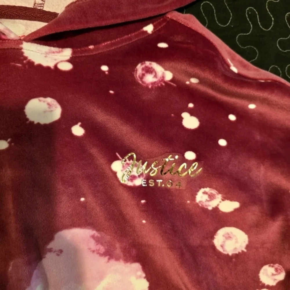 Justice Girl's Two toned Pullover Hoodie Velour Sweater‎ Pink  Size 7/8 Small